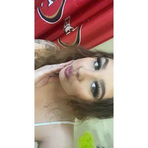 Meet your Posher, Hailey